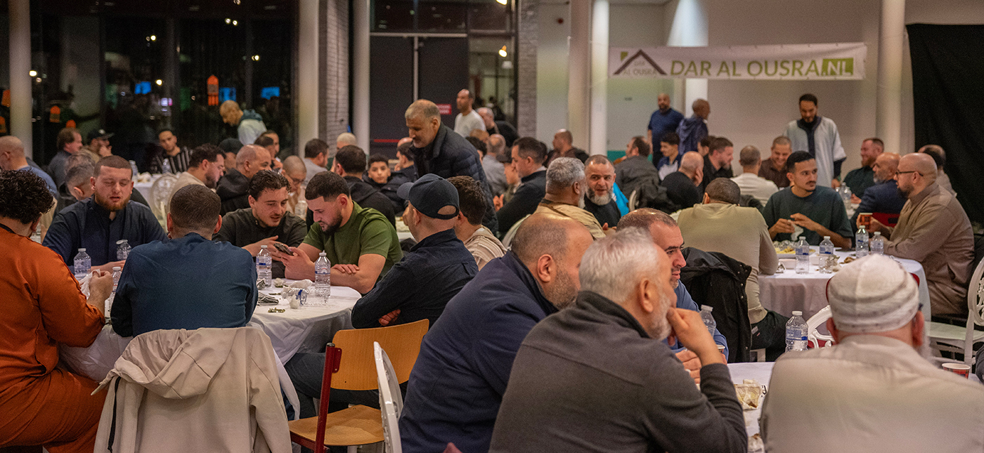 volop-gezilligheid-tijdens-de-iftar