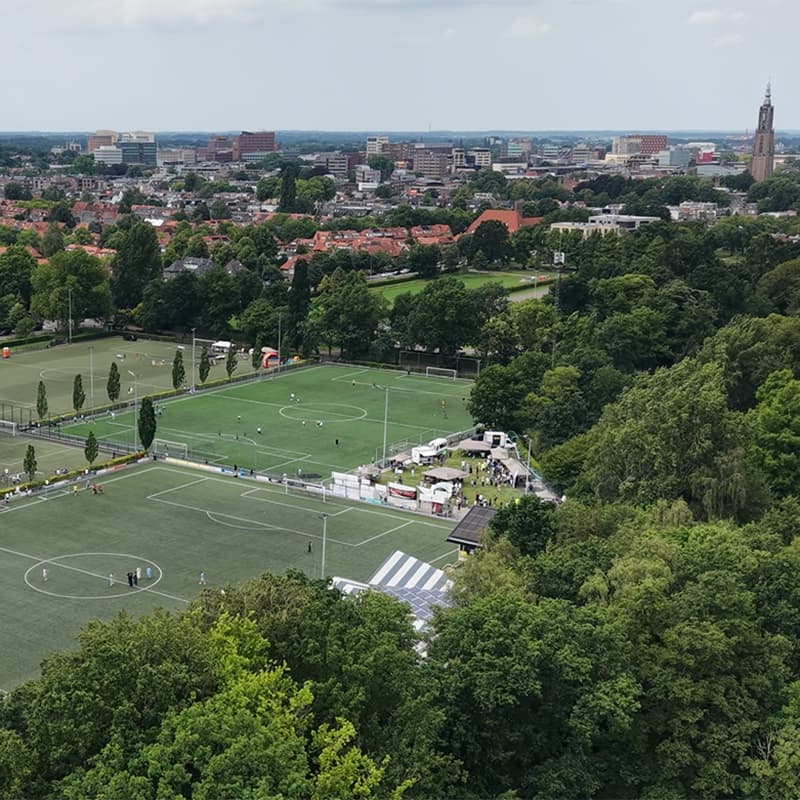honderden bezoekers 3